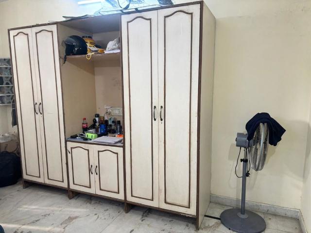 Flat for rent in Sector 51, Noida