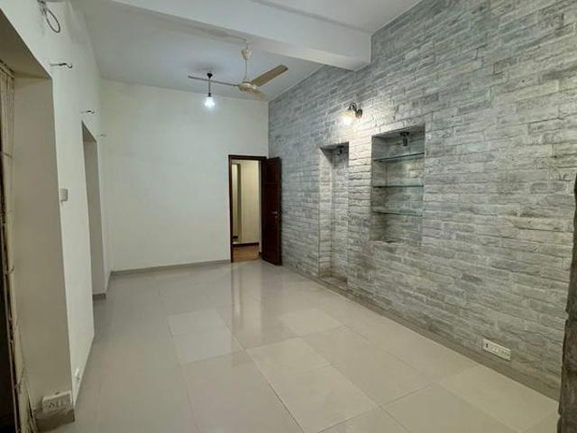Flat for rent in Cumballa Hill, Mumbai City District