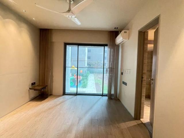 Flat for rent in Santacruz West, Mumbai