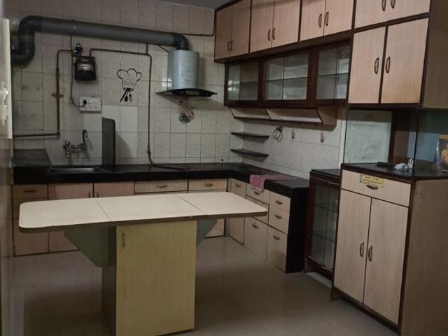 Flat for rent in Kothrud, Pune