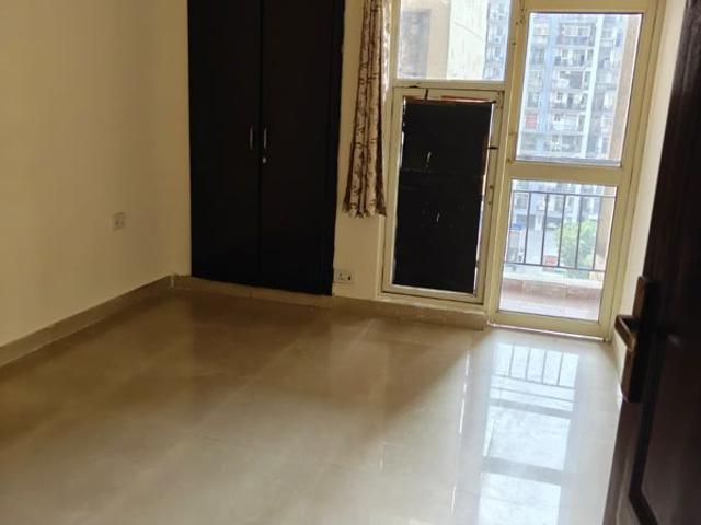Flat for rent in Noida, Gautam Buddha Nagar