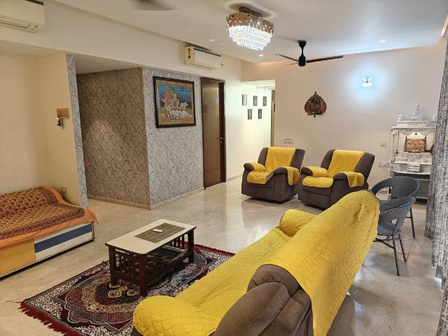 Flat for rent in One Hiranandani, Thane