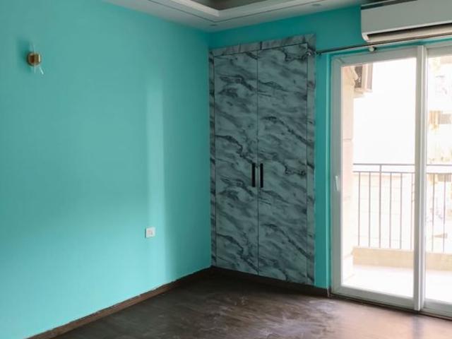 Flat for rent in Pious Orchads, Noida