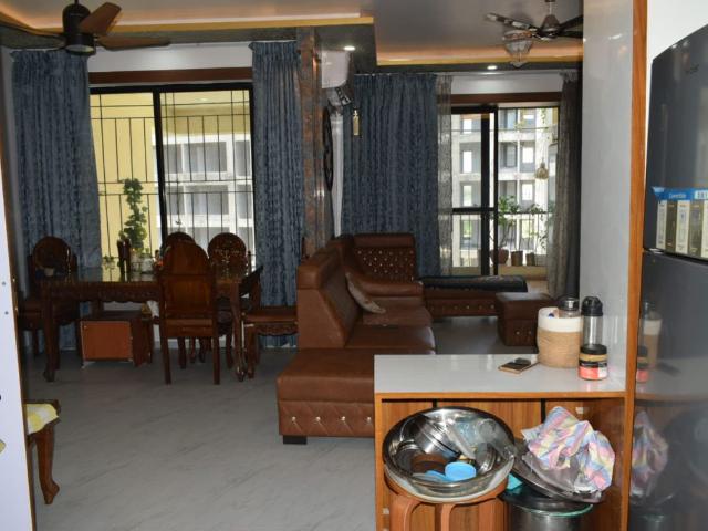 Flat for rent in Pashan, Pune