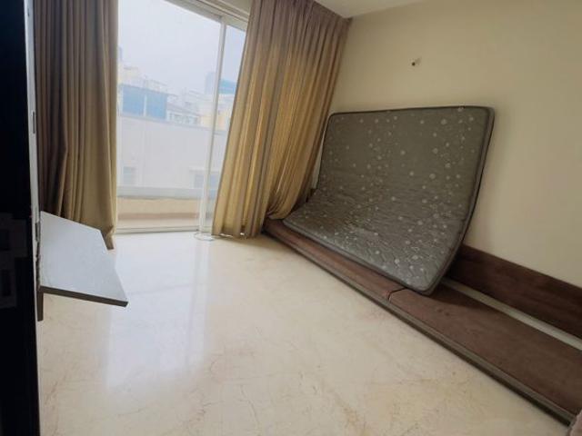 Flat for rent in Koregaon Park, Pune