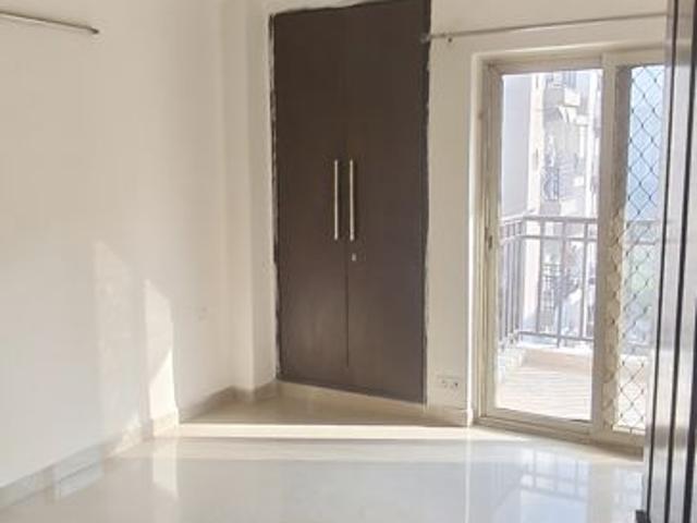 Flat for rent in Noida, Gautam Buddha Nagar