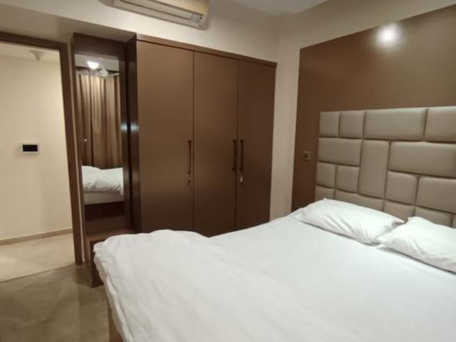 Flat for rent in Mumbai Zone 4, Mumbai Suburban District