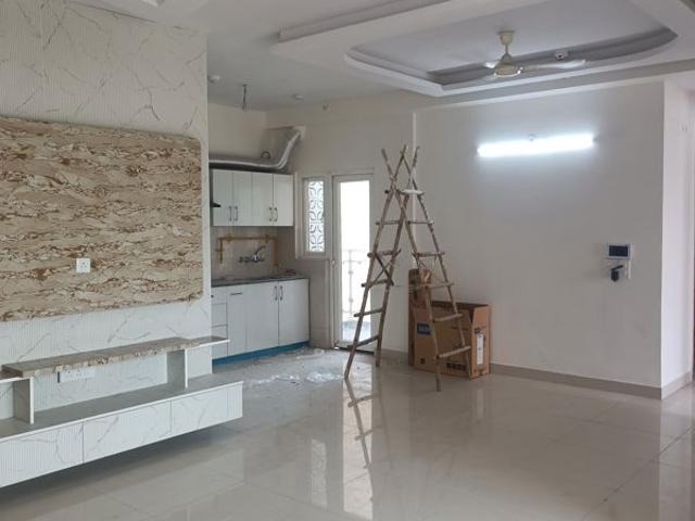 Flat for rent in Kondli, Noida