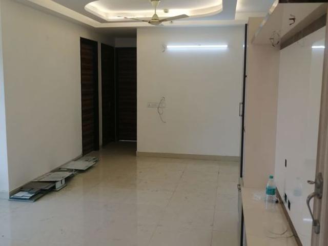 Flat for rent in Kondli, Noida