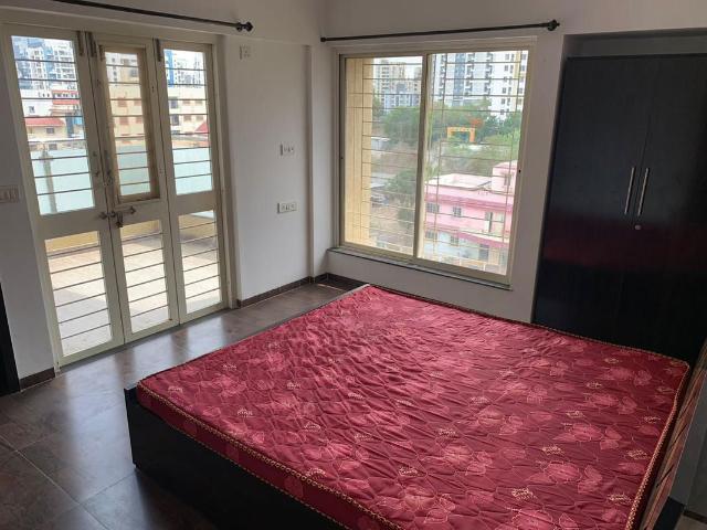 Flat for rent in Mangalwar Peth, Pune