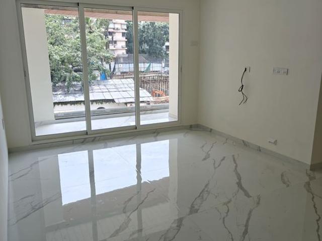 Flat for rent in Khar, Mumbai