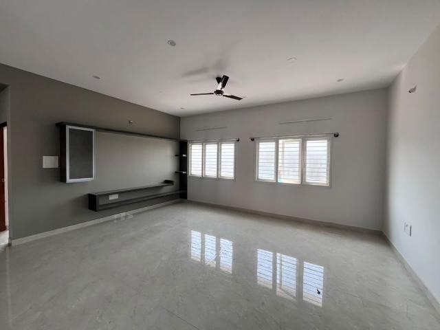 Flat for rent in Cooke Town, Bengaluru