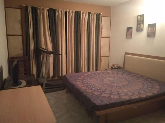 Flat for rent in Ghorpuri, Pune