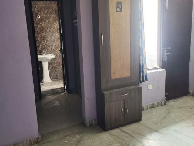 Flat for rent in Faridabad