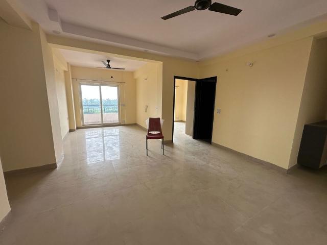 Flat for rent in Pahladpur, Faridabad