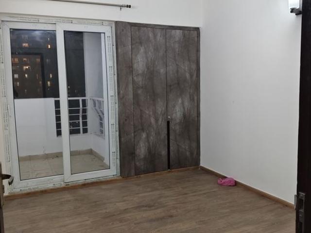 Flat for rent in Lotus Panache, Noida