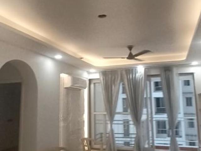 Flat for rent in Kensington Park Phase I, Noida