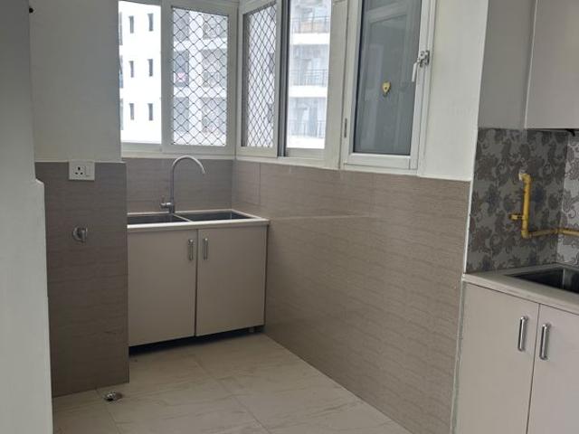 Flat for rent in Shahdara, Noida
