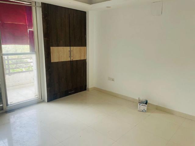 Flat for rent in Sushant Estate, Gurugram
