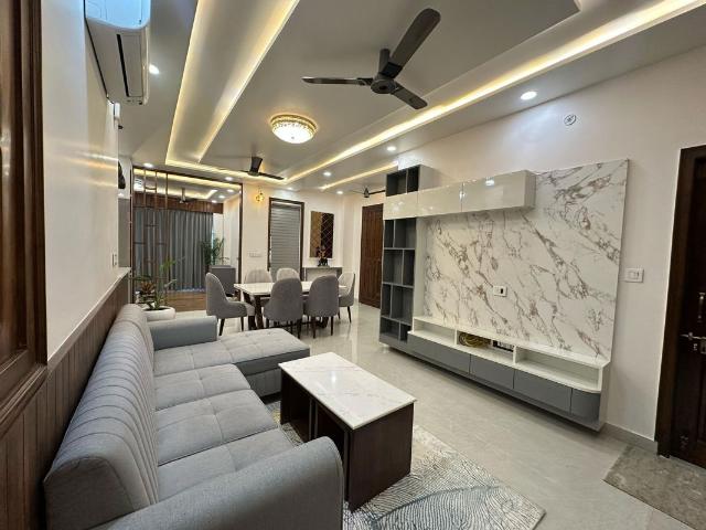 Flat for rent in Lucknow, Uttar Pradesh