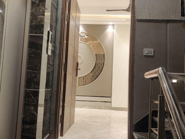 Property for rent in Vikaspuri, Delhi