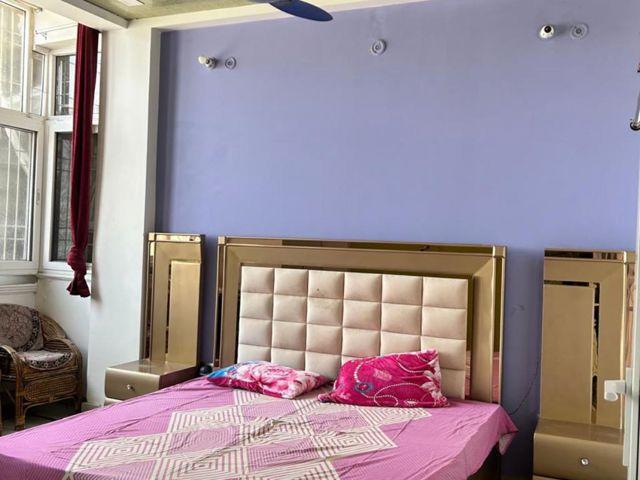 Flat for rent in Nawada, Delhi