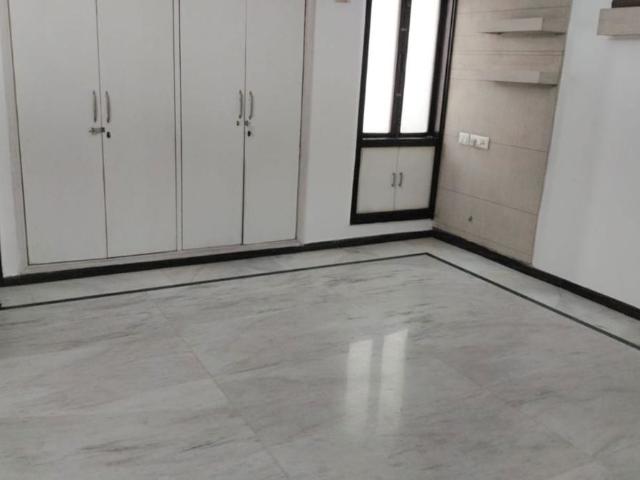 Property for rent in Krishna Nagar, Delhi