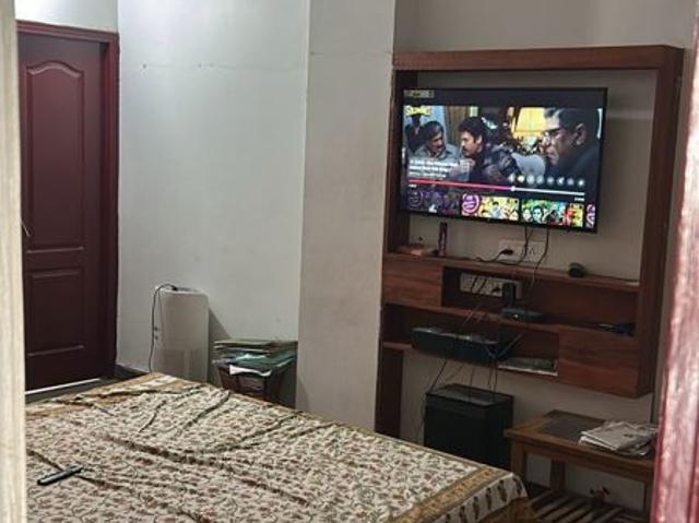 Flat for rent in Chinhat, Lucknow