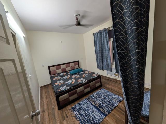 Flat for rent in Rohtas Plumeria, Lucknow