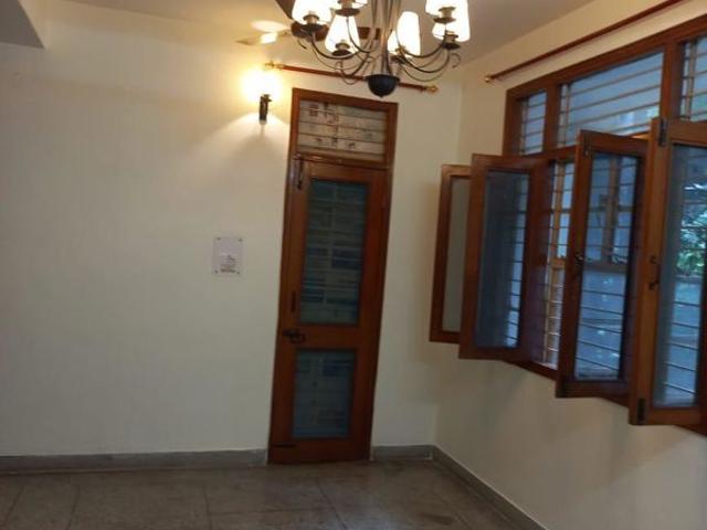 Flat for rent in Dwarka, Delhi