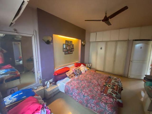 Flat for rent in Ramtekdi Industrial Estate, Pune