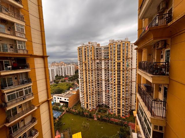Flat for rent in Noida, Gautam Buddha Nagar