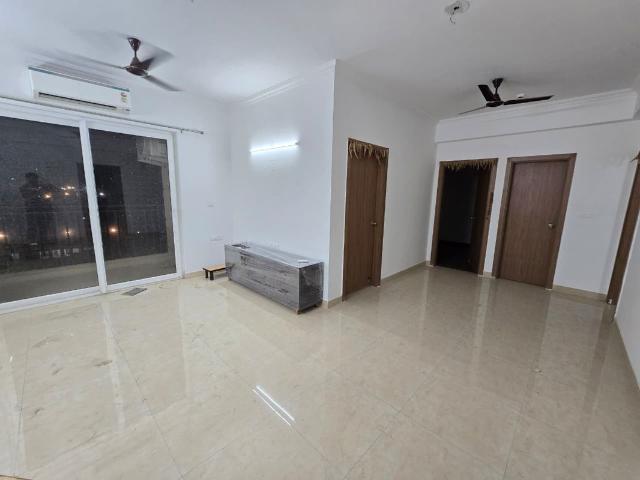 Flat for rent in Pious Orchads, Noida
