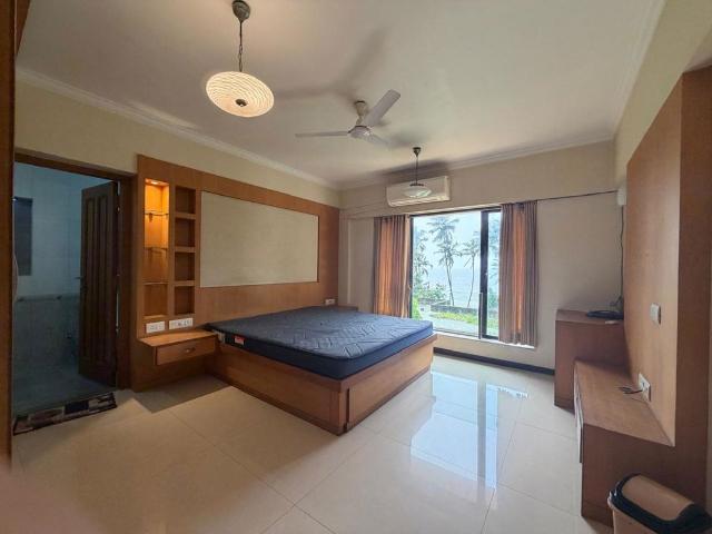 Flat for rent in Juhu, Mumbai
