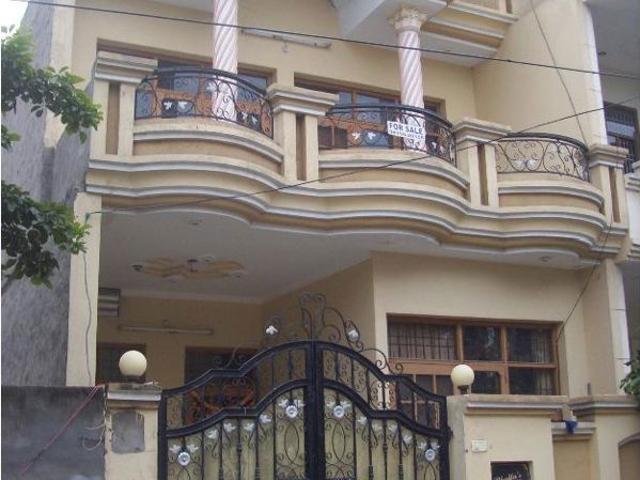 House for rent in Sector 4, Gurugram