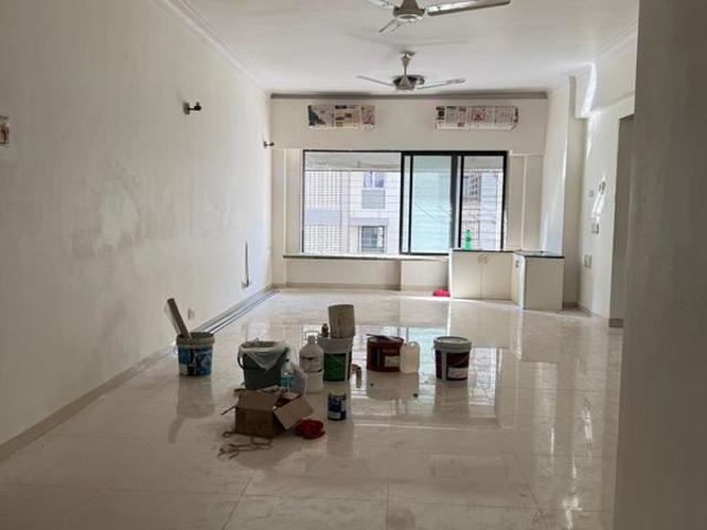 Flat for rent in Colaba, Mumbai City District