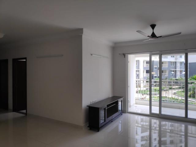 Flat for rent in Puravankara Palm Beach, Bengaluru