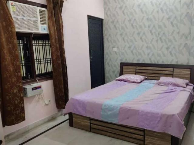 Flat for rent in Civil Lines, Lucknow