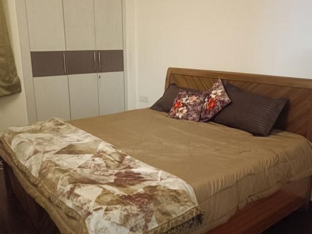 Flat for rent in Sector 100, Noida
