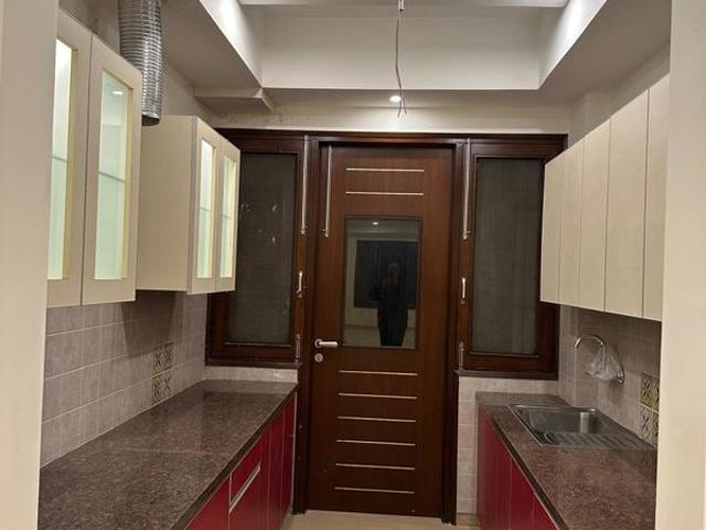 Flat for rent in Sector 100, Noida