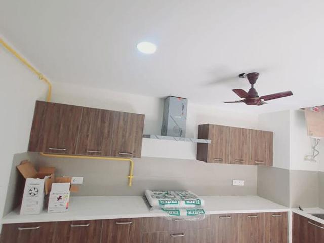 Flat for rent in Sector 67, Gurugram