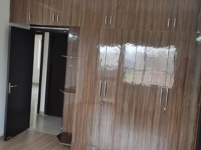 Flat for rent in Shanti VIhar, Gurugram