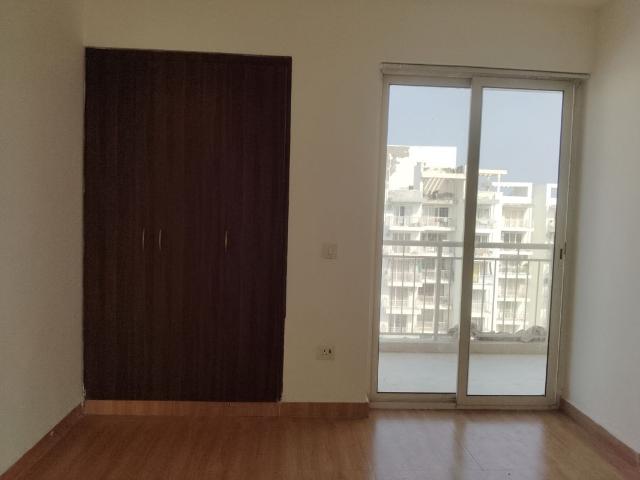 Flat for rent in Coralwood, Gurugram