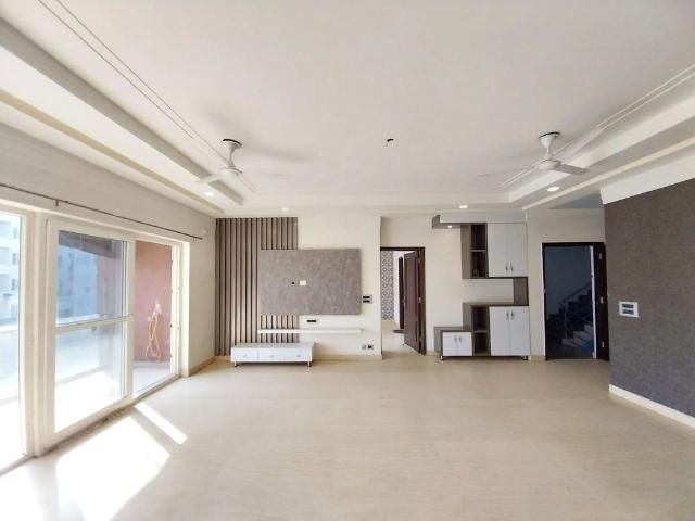 Property for rent in Sushant Lok III, Gurugram