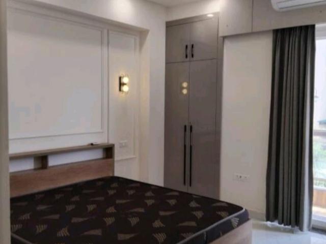 Flat for rent in Lucknow