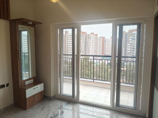Flat for rent in Kogilu, Bengaluru