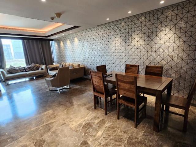 Flat for rent in Lower Parel, Mumbai City District
