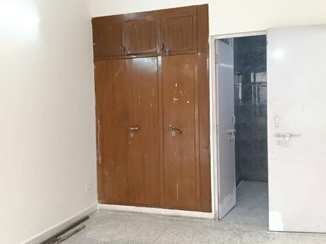 Flat for rent in Kamla Nagar, Delhi
