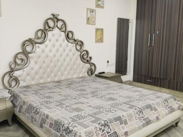 Flat for rent in Shivalik, Delhi