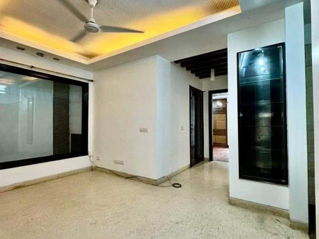 Flat for rent in Shivalik, Delhi